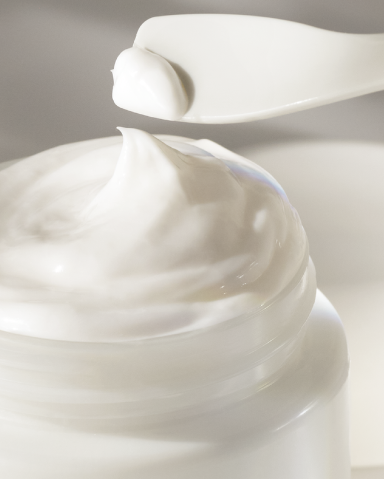 The Moisturizing Soft Cream | Crème de la Mer